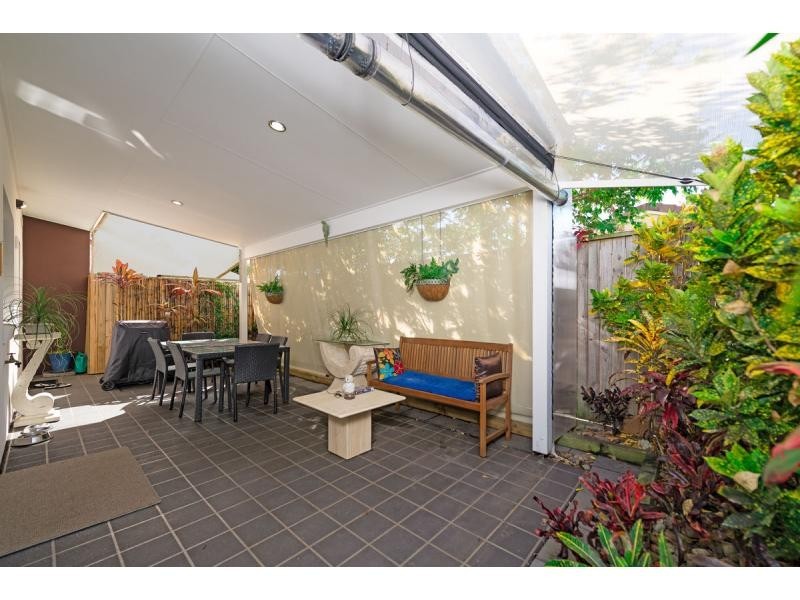 75/75 Venice Street, Burleigh Waters QLD 4220