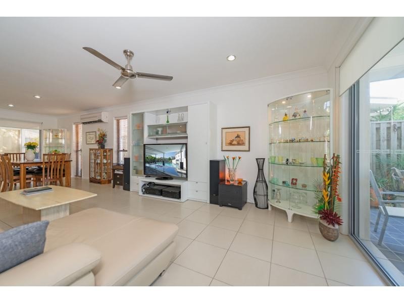 75/75 Venice Street, Burleigh Waters QLD 4220