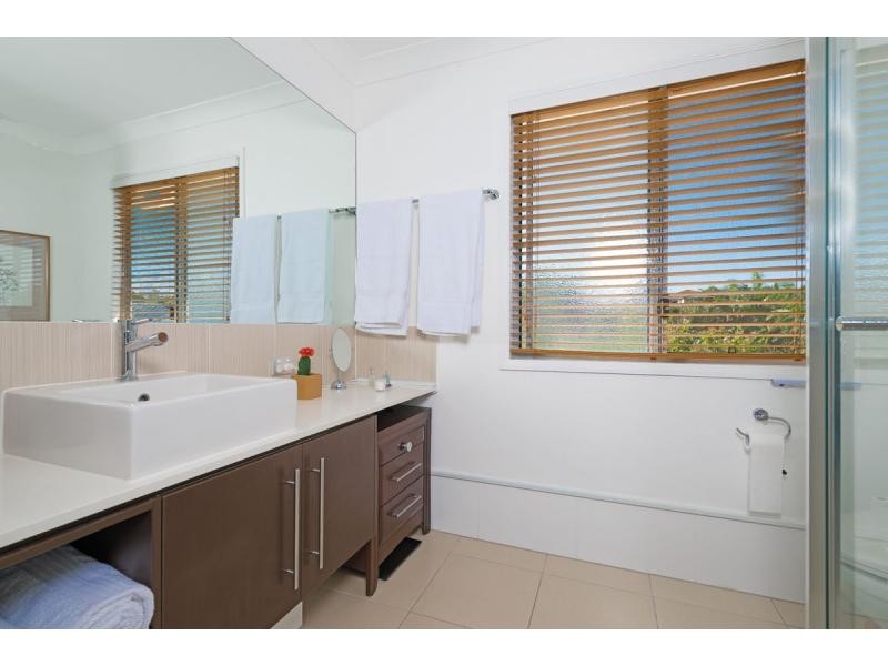 75/75 Venice Street, Burleigh Waters QLD 4220