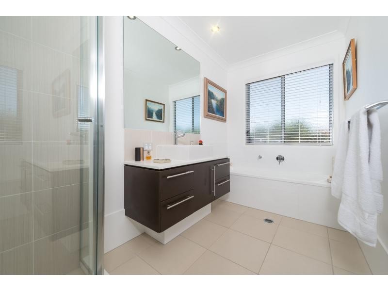 75/75 Venice Street, Burleigh Waters QLD 4220