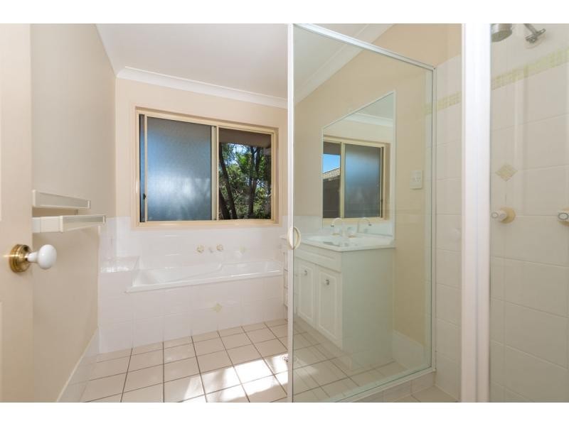 25 Burke Crescent, Mudgeeraba QLD 4213