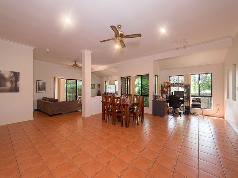 155 Christine Ave, Burleigh Waters QLD 4220