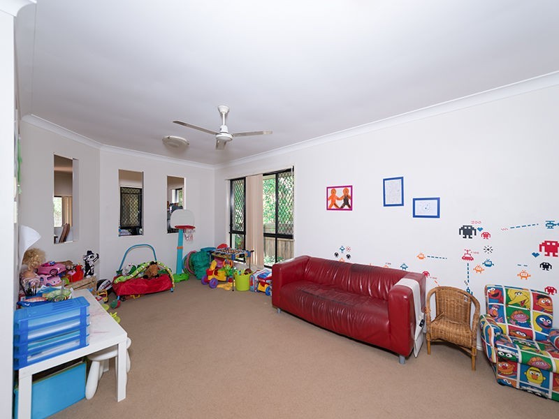 155 Christine Ave, Burleigh Waters QLD 4220