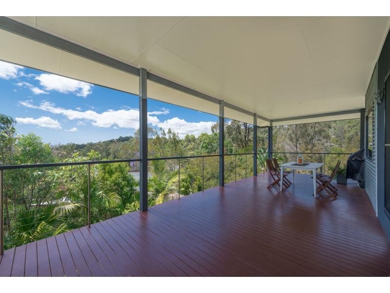 22 Observatory Drive, Reedy Creek QLD 4227
