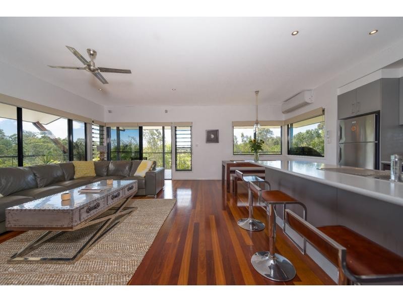 22 Observatory Drive, Reedy Creek QLD 4227