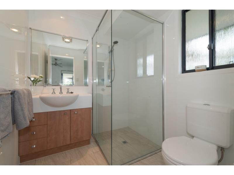 22 Observatory Drive, Reedy Creek QLD 4227