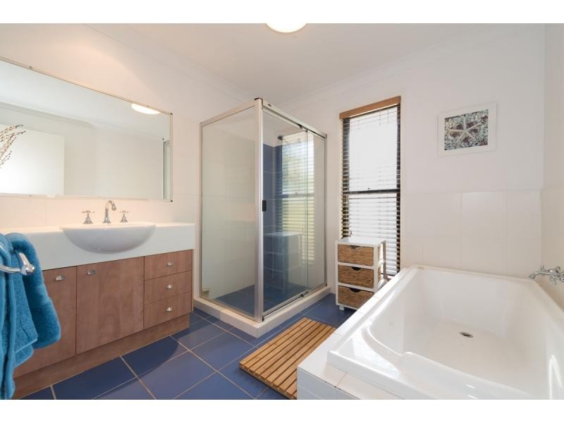 22 Observatory Drive, Reedy Creek QLD 4227