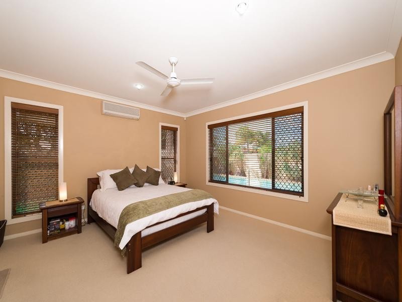 24 Cordata Court, Robina QLD 4226