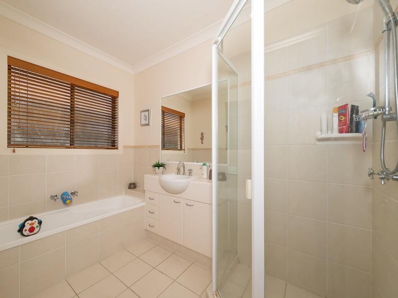 24 Cordata Court, Robina QLD 4226