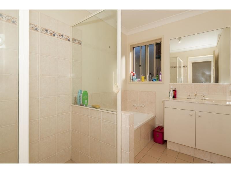 5 Inwood Circuit, Merrimac QLD 4226