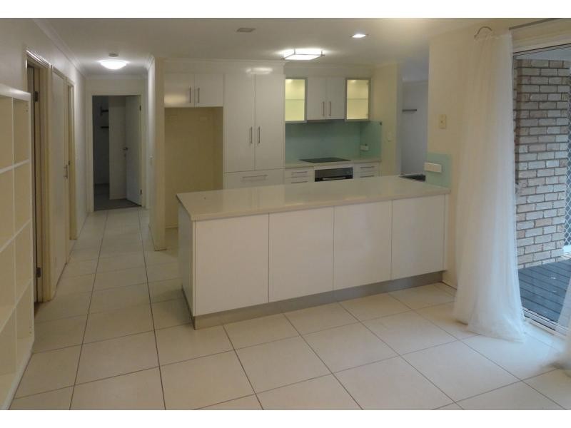 9 Tusmore Place, Robina QLD 4226