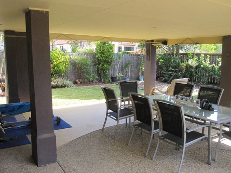 10 Beckington Terrace, Mudgeeraba QLD 4213