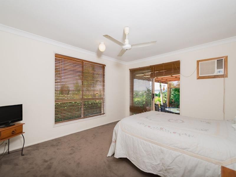 77 Highfield Dve, Merrimac QLD 4226