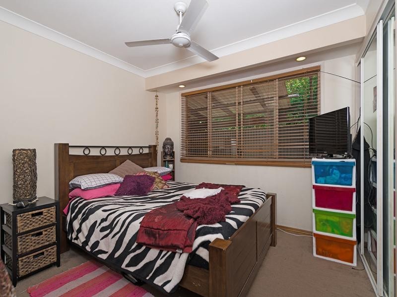 77 Highfield Dve, Merrimac QLD 4226