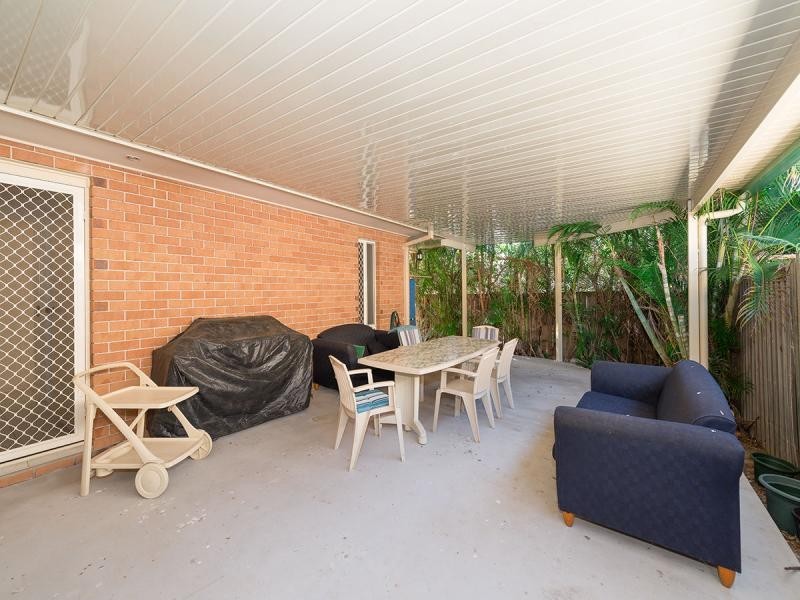 5 Grenada Court, Varsity Lakes QLD 4227
