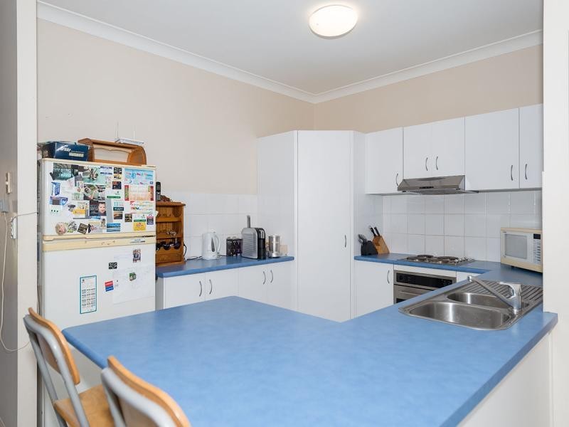 5 Grenada Court, Varsity Lakes QLD 4227