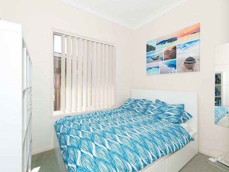 5 Grenada Court, Varsity Lakes QLD 4227