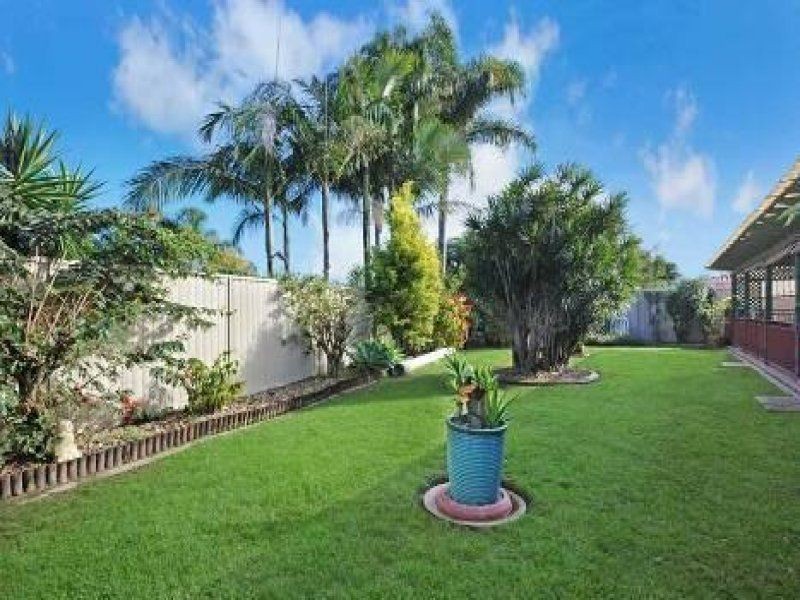 19 Essendon Place, Robina QLD 4226