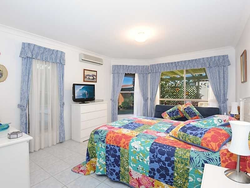 19 Essendon Place, Robina QLD 4226