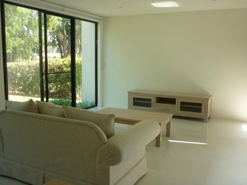 904 Medinah Avenue, Robina QLD 4226