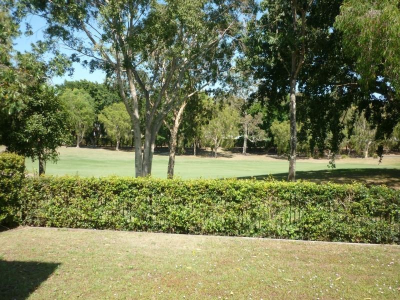 904 Medinah Avenue, Robina QLD 4226