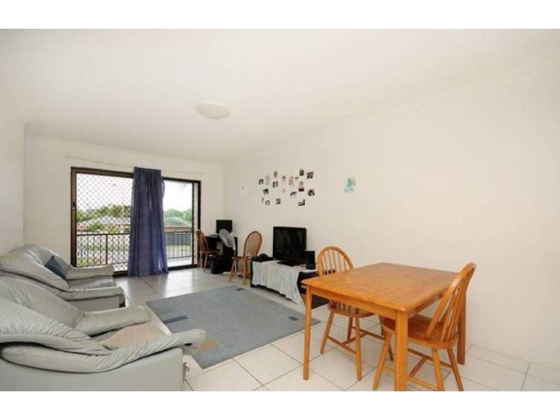 5/56 Oceanic Drive, Mermaid Waters QLD 4218