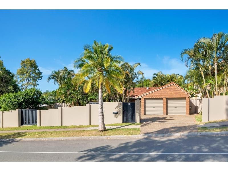 102 Manly Drive, Robina QLD 4226