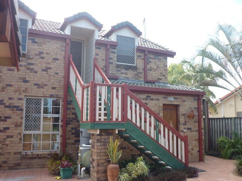 1/20 Willis Street, Mermaid Waters QLD 4218