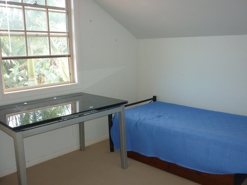 1/20 Willis Street, Mermaid Waters QLD 4218