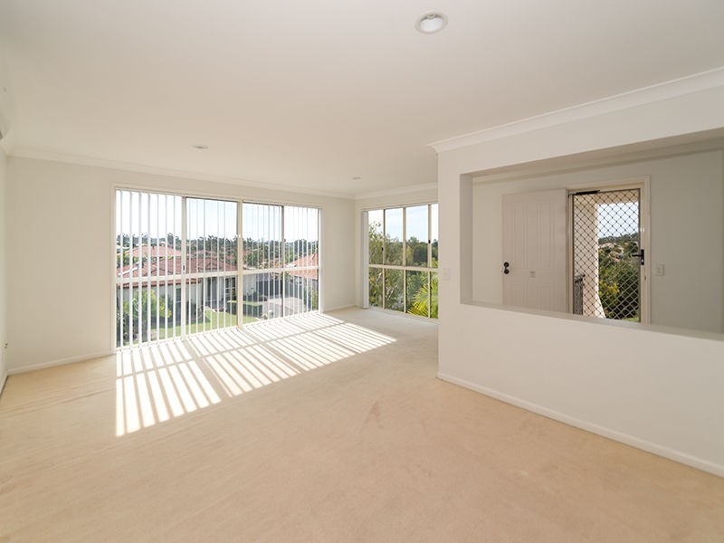 19 Beckington Terrace, Reedy Creek QLD 4227