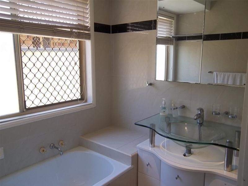 24 Heidelberg Circuit, Robina QLD 4226