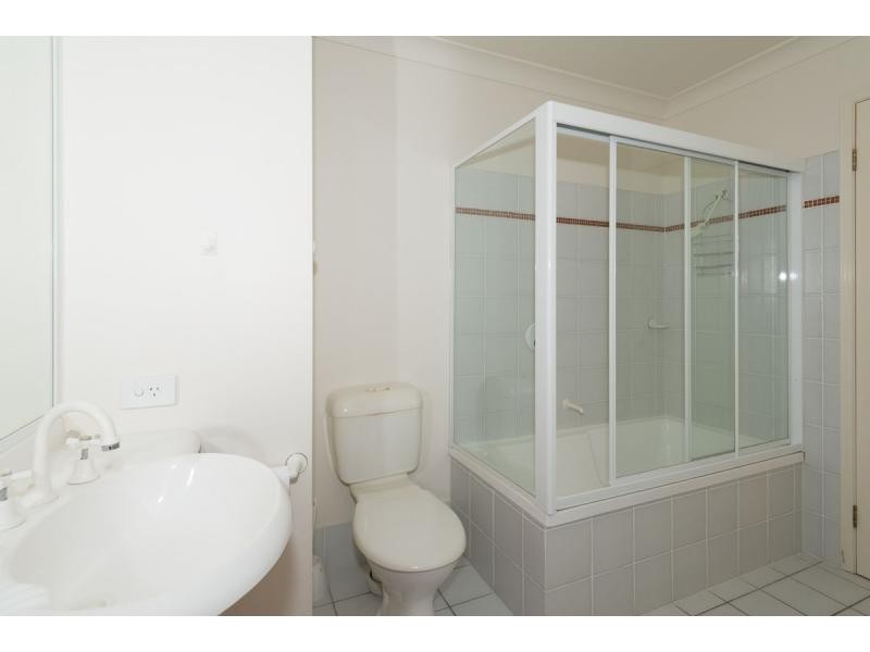 Unit 16/25 Commerce Drive, Robina QLD 4226