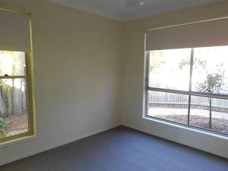 18 Tuggerah Close, Robina QLD 4226