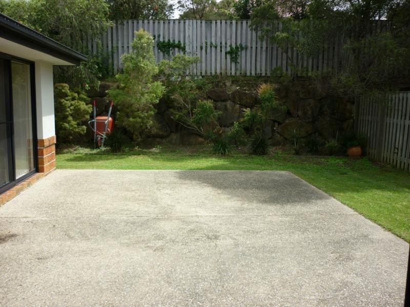 6 Konda Way, Robina QLD 4226