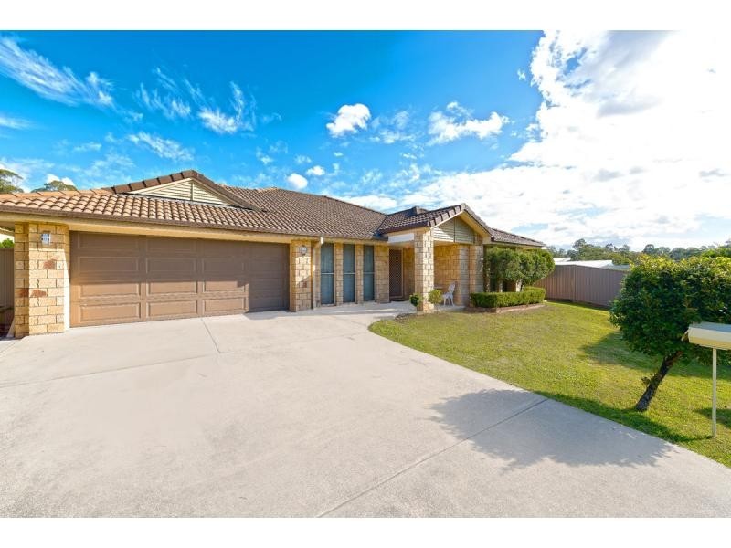 15 Boogaerdt Rise, Bonogin QLD 4213