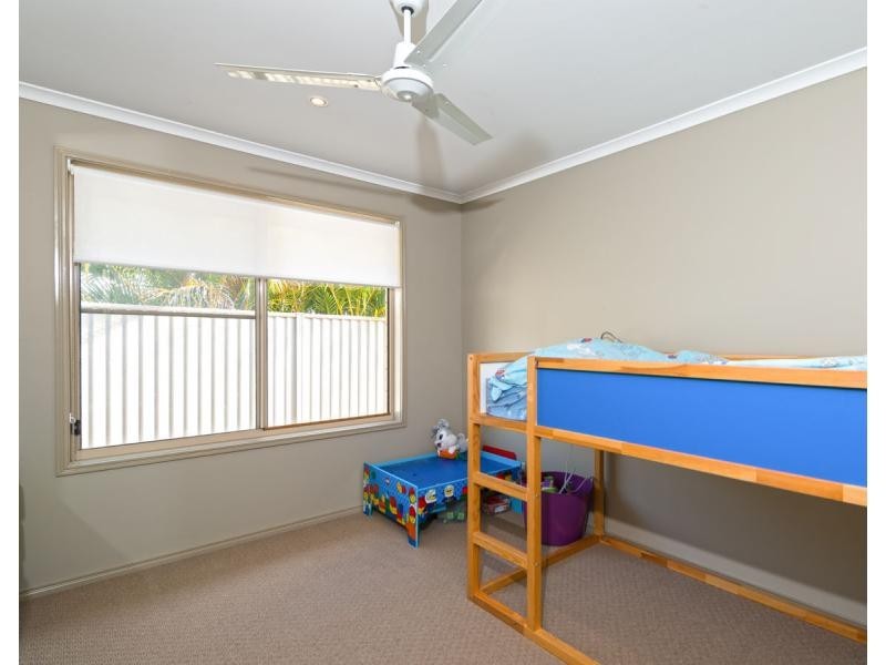 15 Boogaerdt Rise, Bonogin QLD 4213
