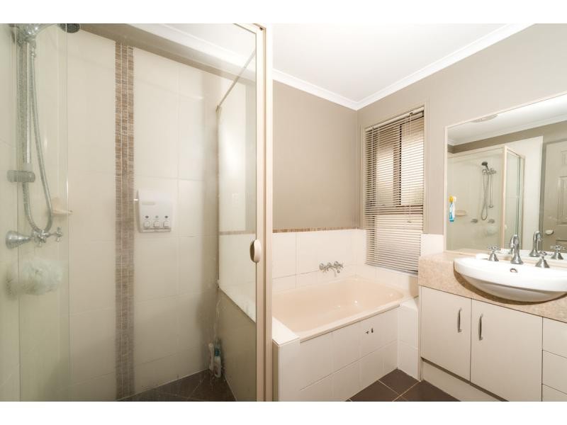 15 Boogaerdt Rise, Bonogin QLD 4213