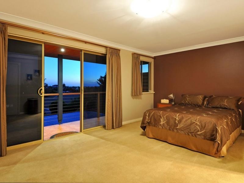 6 Galley Place, Ocean Reef WA 6027