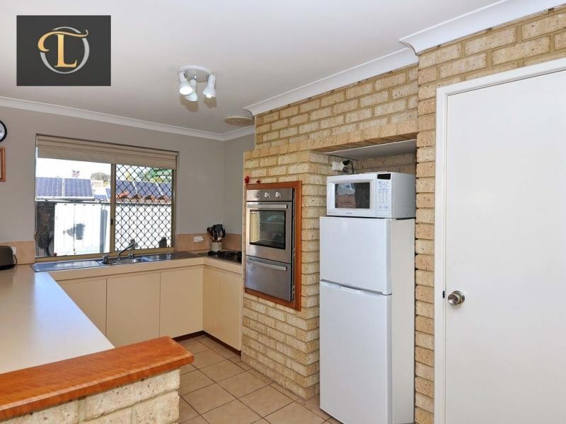 26A Comstock Way, Woodvale WA 6026