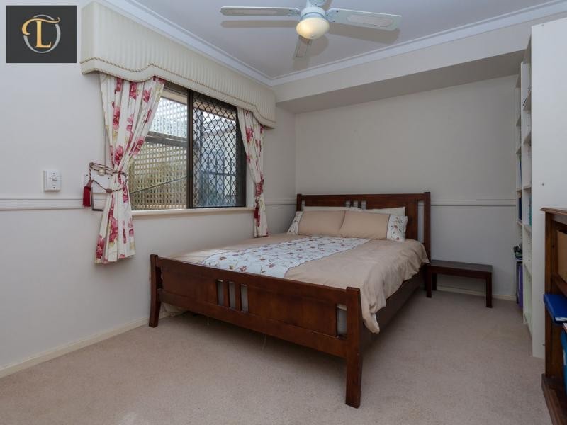 47 Comstock Way, Woodvale WA 6026