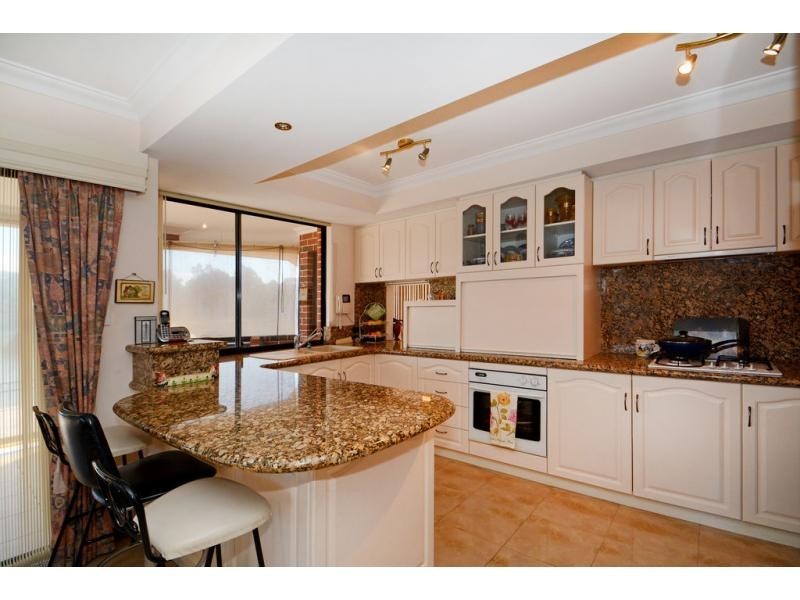 9 Catalina Cove, Maylands WA 6051