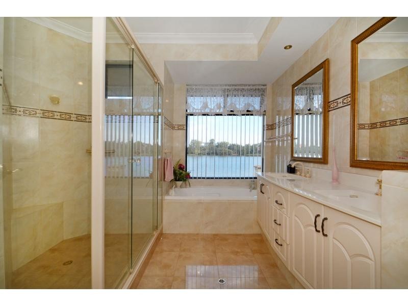 9 Catalina Cove, Maylands WA 6051