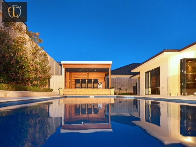 271 Ocean Drive, Quinns Rocks WA 6030