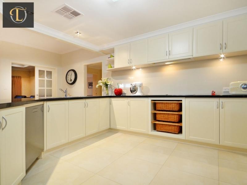 271 Ocean Drive, Quinns Rocks WA 6030