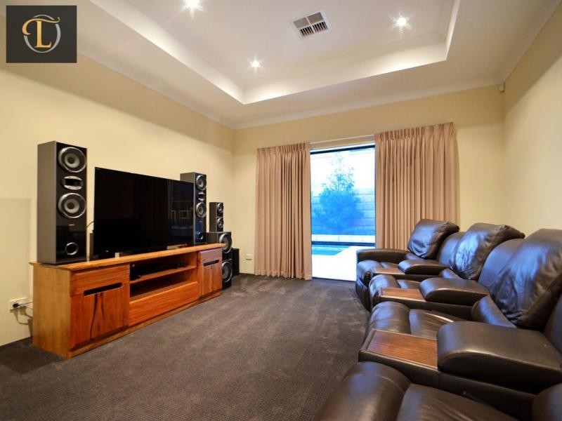 271 Ocean Drive, Quinns Rocks WA 6030