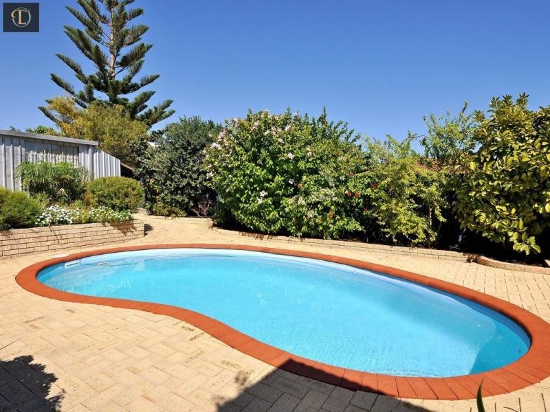 6 Galley Place, Ocean Reef WA 6027