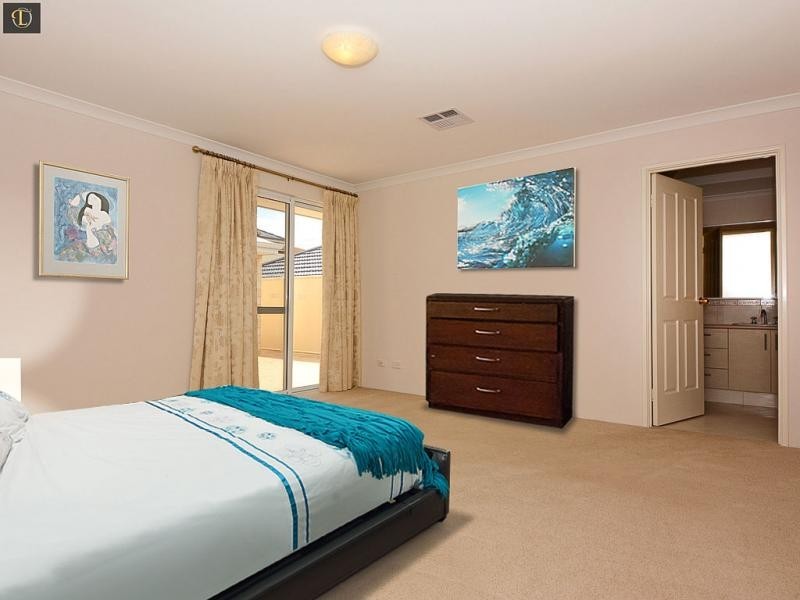 32 Solymar Circle, Burns Beach WA 6028