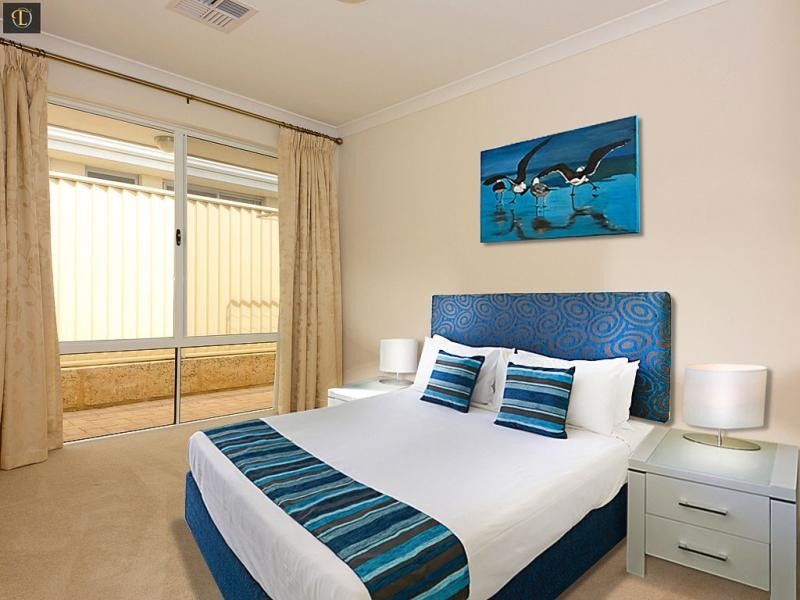 32 Solymar Circle, Burns Beach WA 6028