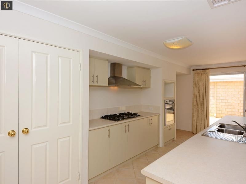 32 Solymar Circle, Burns Beach WA 6028