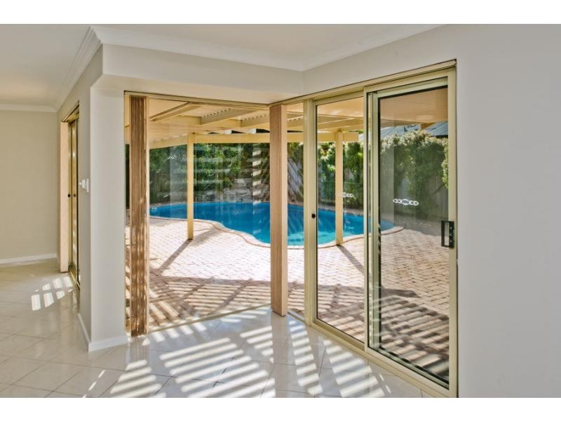 9 Bangalay Way, Dianella WA 6059